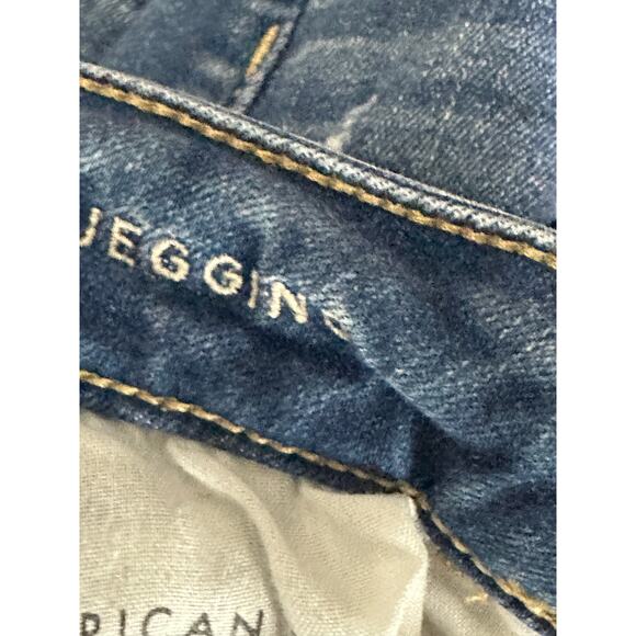 American Eagle Womens Jeggings Size 4S Distressed Medium Wash Denim Stretch - Picture 7 of 10